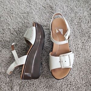 Dansko Women's White Platform Sandals 38